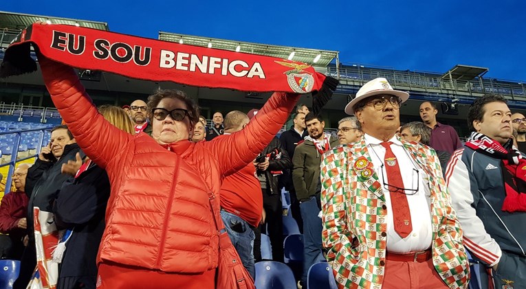 VIDEO Navijači Benfice u čudu snimali maksimirski stadion
