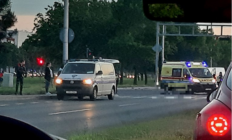 Teška nesreća na Slavonskoj u Zagrebu, poginuo biciklist