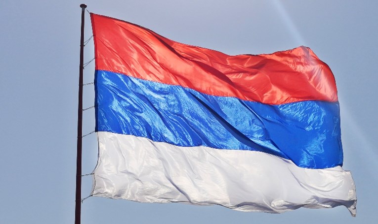 U Varaždinu skinuta i uništena zastava srpske manjine. Javio se HDZ-ov župan