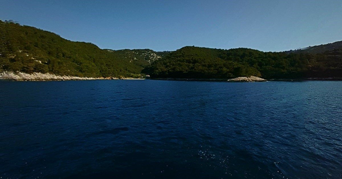 Pronađeno mrtvo tijelo u uvali na otoku Hvaru