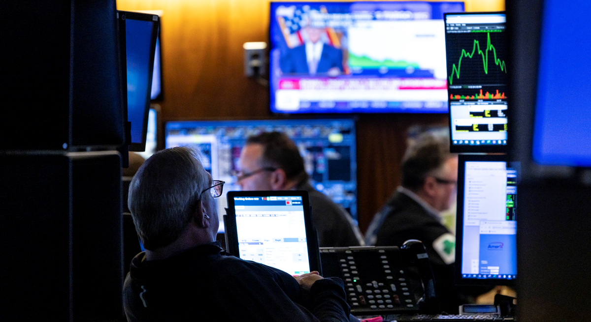Na Wall Streetu novi rekordi, europske burze oštro pale zbog Macrona