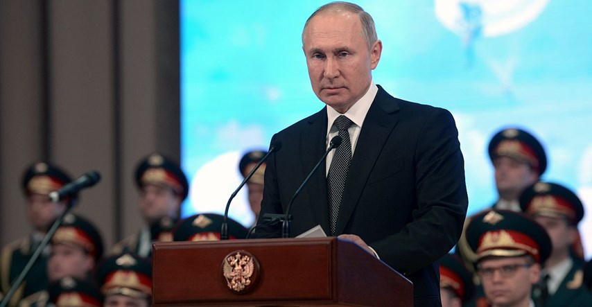 Putin želi unijeti u ruski ustav da je brak zajednica muškarca i žene