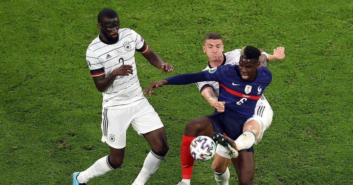 Bivši prvak svijeta: Ne znam što Pogba radi u Unitedu. Bili smo kao djeca pored njega