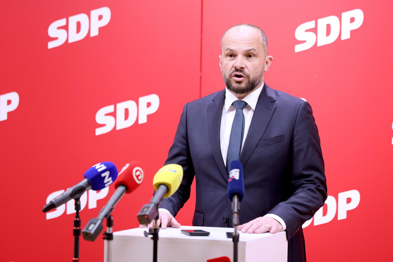 Hajdaš Dončić: E, Andrej, taj film nećeš gledati