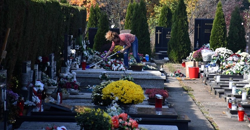 Policija: Na blagdan Svih svetih ne ostavljajte stvari u autu kad idete na groblje