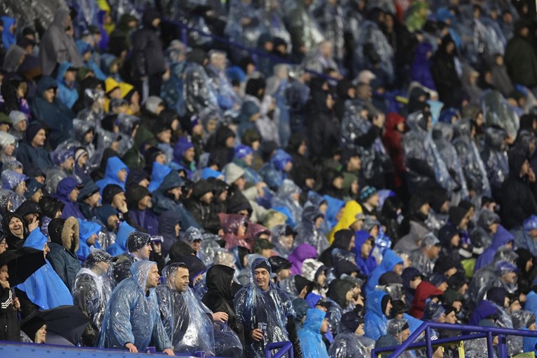 Dinamo se na Fejsu zahvalio navijačima. Uslijedili su brojni negativni komentari