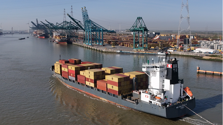 Paralizirana druga najveća luka u Europi