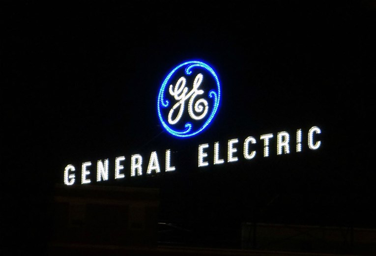 Američki posrnuli div General Electric izgubio mjesto na burzi nakon više od 100 godina