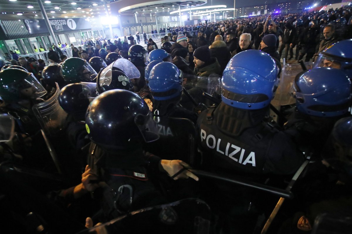 Tri osobe ozlijeđene u napadu Boysa na Talijane, nastradao i 14-godišnji dječak