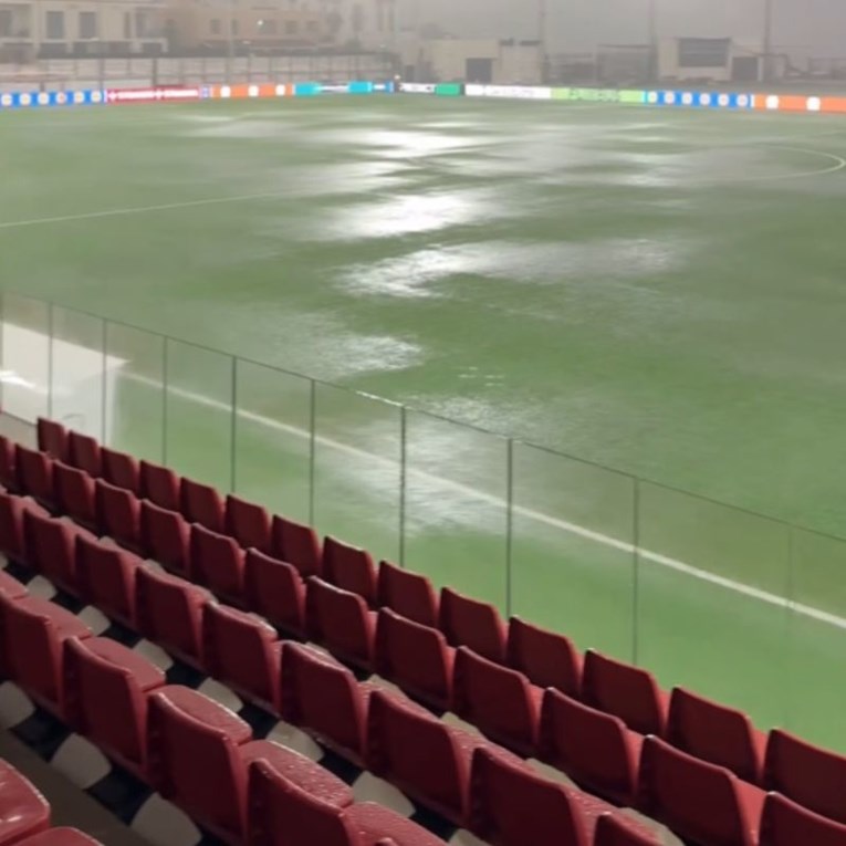 VIDEO Rijeku dočekao potop na Gibraltaru, otkazan trening