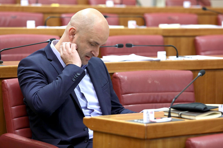 Tolušić imao prometnu. U bolnici je