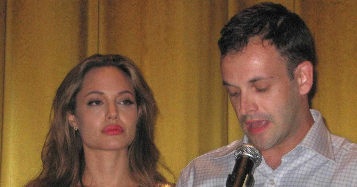 Prvi suprug Angeline Jolie pokazao sina, ali svima je za oko zapela jedna stvar