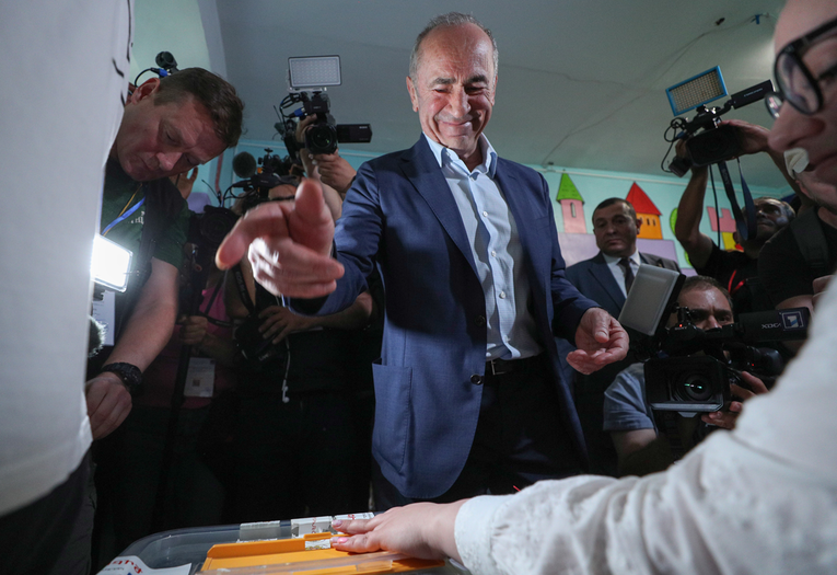 Uhićen bivši armenski predsjednik