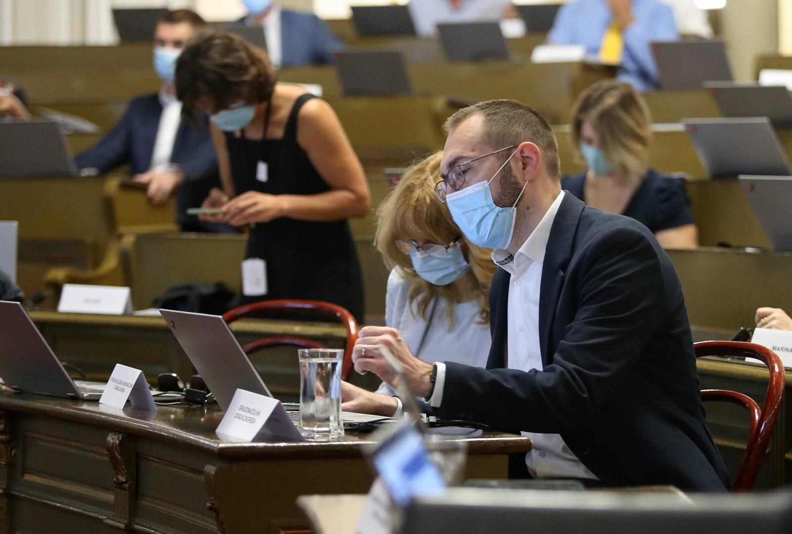 UŽIVO Na dnevnom redu zagrebačke skupštine mjera roditelj-odgojitelj