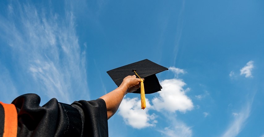 Stekni MBA i sveučilišnu diplomu, osiguraj svoju budućnost!