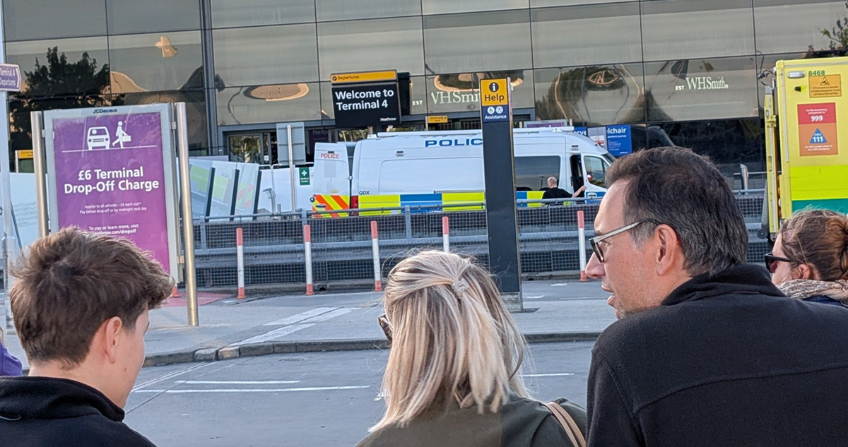 Evakuiran terminal na londonskom Heathrowu zbog "opasnih materijala"