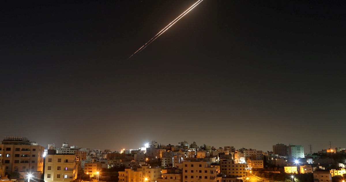 VIDEO Iran napao Tel Aviv raketama s kazetnim streljivom