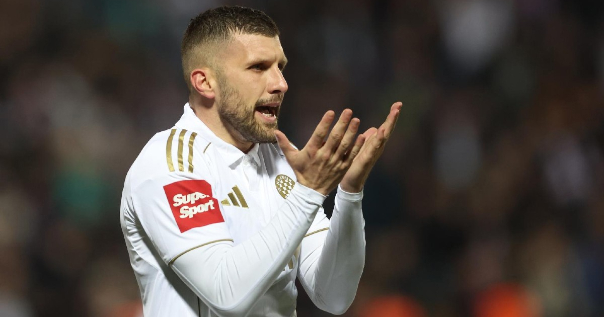 Navijači Hajduka nakon objave da Rebić odlazi: Drugi red lijevo nema 10 eura u džepu