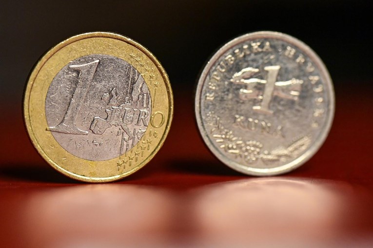 Kuna ojačala prema euru na tjednoj razini za 0.25 posto