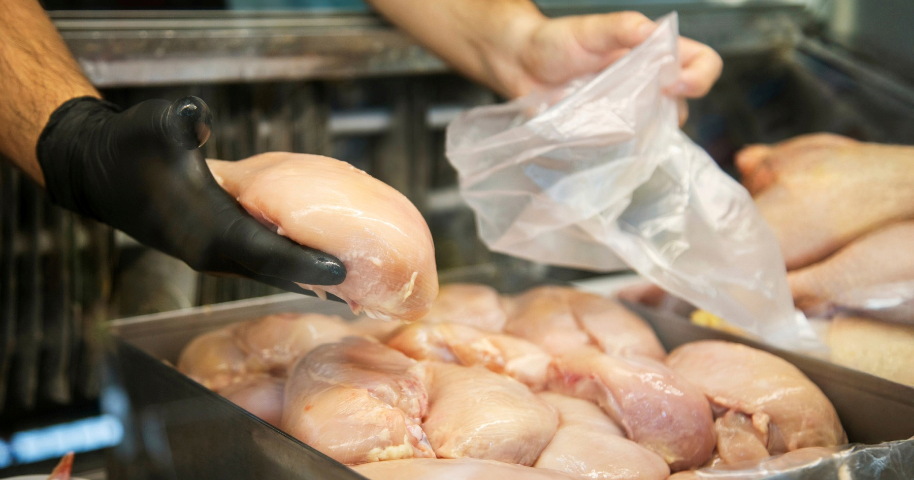 Znate li koliko dugo možete držati piletinu u zamrzivaču? Imamo odgovor