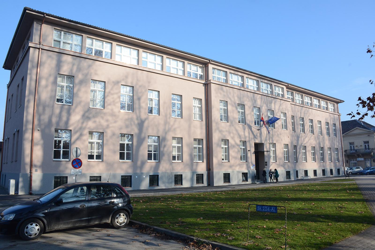 Veličao ratne zločine protiv Hrvata i Bošnjaka. Sudac ga pustio na slobodu