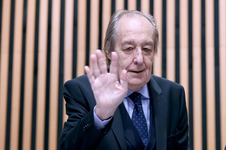 Radin upozorio HNB: Na kovanici s pulskom Arenom prekršen je zakon