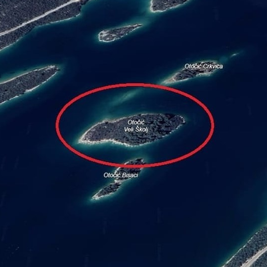 Prodaje se otok Veliki Školj. Agencija kaže da nudi potpunu privatnost, ali ima caka