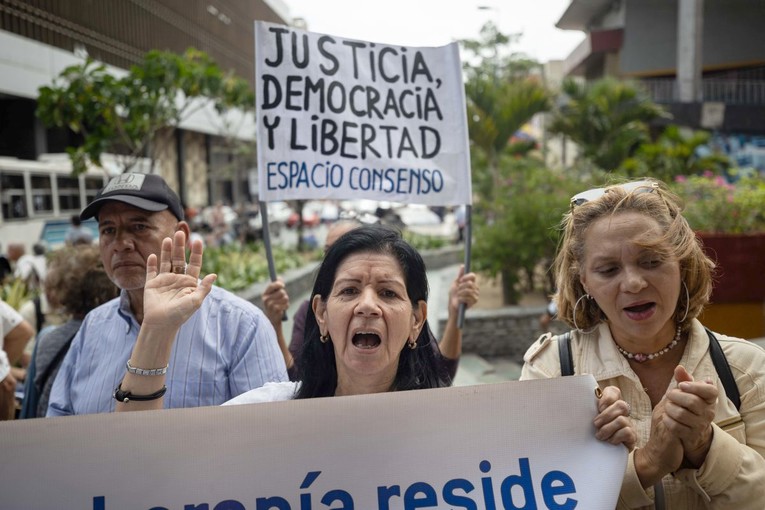 SAD više ne inzistira na što bržim izborima u Venezueli