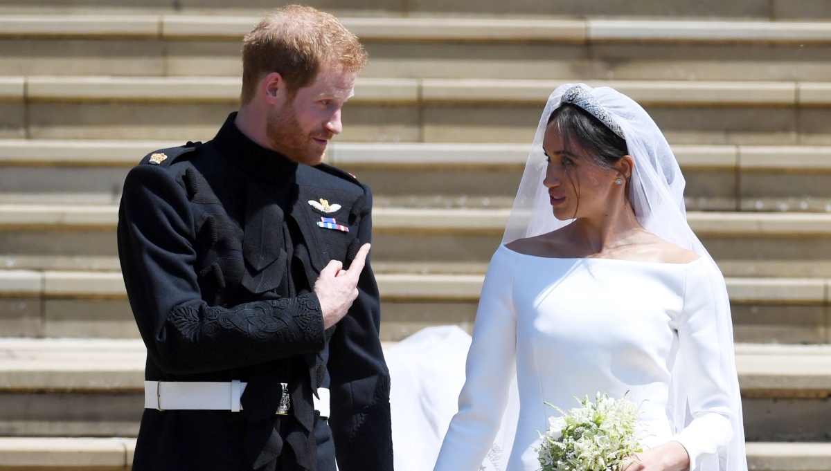 Evo što je kraljica rekla Harryju kad je kazao da će Meghan dobiti sve što poželi