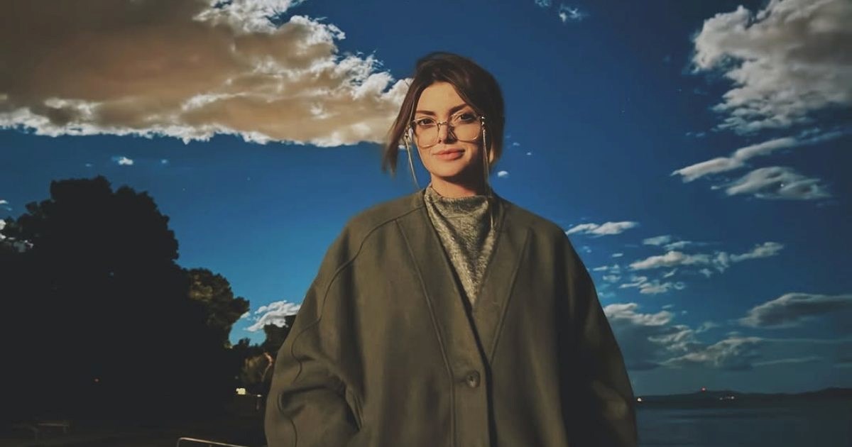 "Dobro ti stoji": Ella Dvornik izgleda sjajno u golemoj jakni