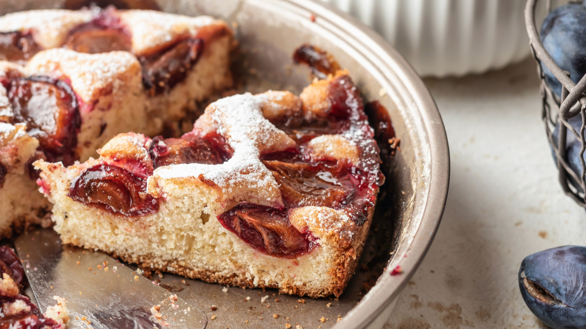 Imamo top recept za brzi bakin kolač sa šljivama - koji svatko treba imati kod kuće