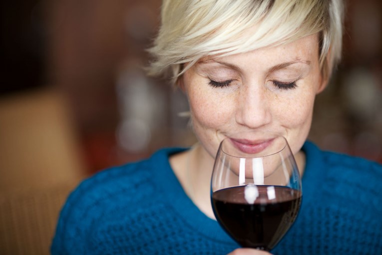 Pomaže u mršavljenju: Šest razloga zbog kojih odmah trebate popiti čašu vina
