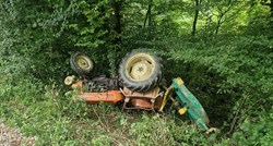 FOTO Tinejdžer u Zagorju traktorom izletio s ceste, ostao prikliješten