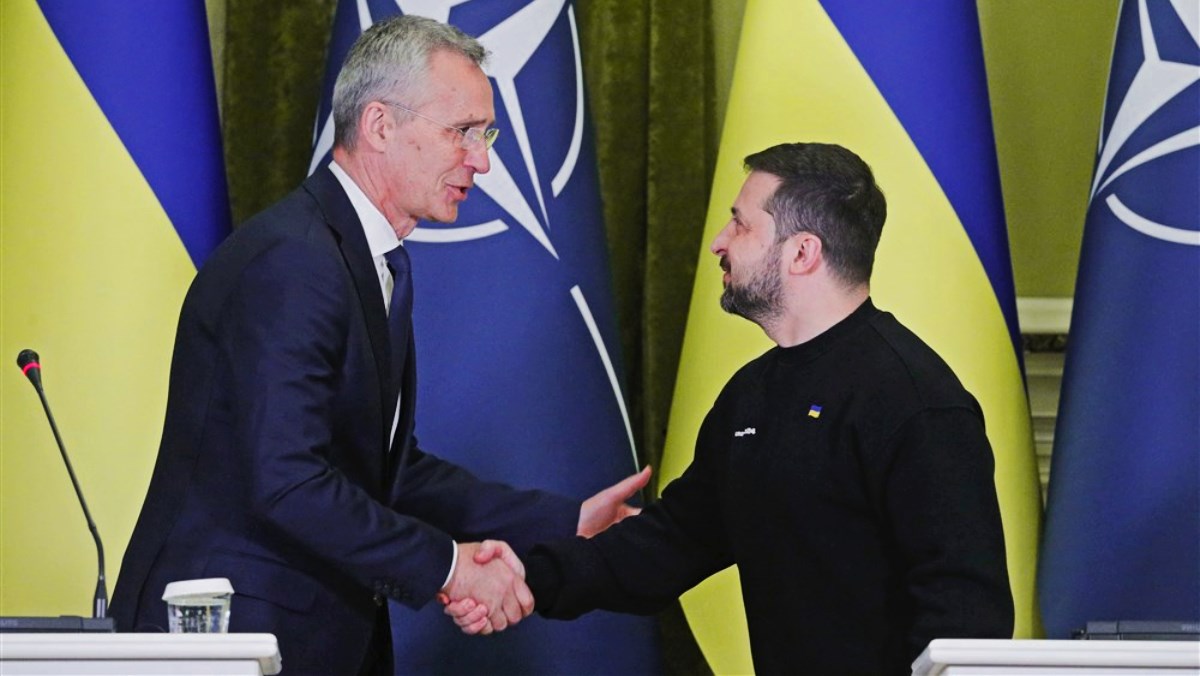 Ukrajini je mjesto u NATO-u, rekao je Stoltenberg