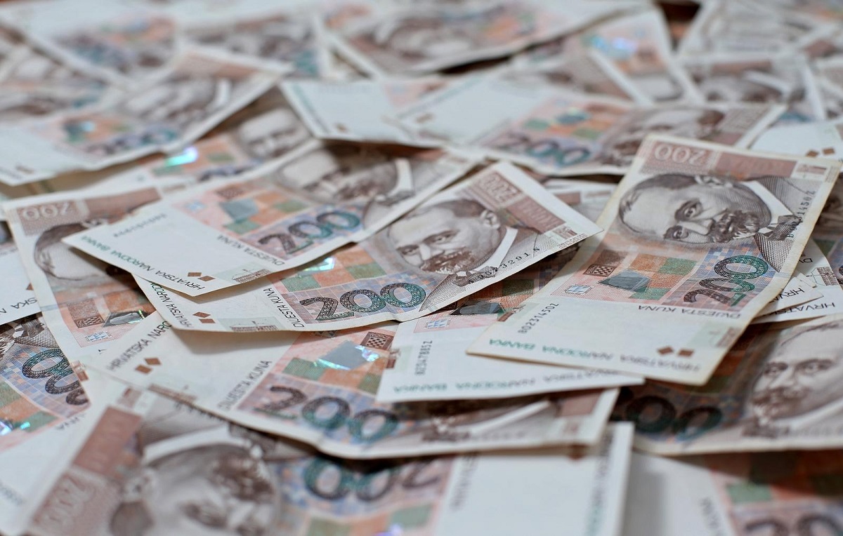 Riječanin oštetio državni proračun za 3,7 milijuna kuna