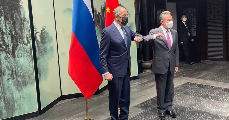 Lavrov stigao u Kinu, prvo se sastao s ministrom vanjskih poslova