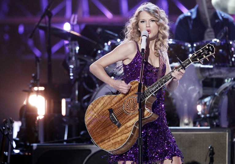 Taylor Swift oprostila se od Dolly Parton: "Mislit ću na tebe na svakom koraku"