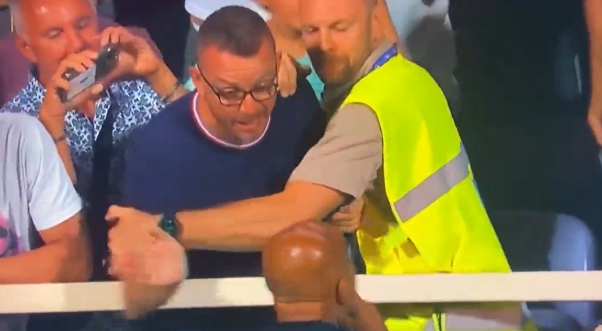 VIDEO Navijač Fiorentine skoro ošamario Spallettija: "Vrijeđali su mi majku"