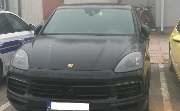 FOTO U Međimurju mladiću trajno oduzet Porsche