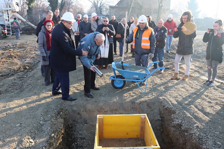 Kreće izgradnja Centra za starije u Slavonskom Brodu