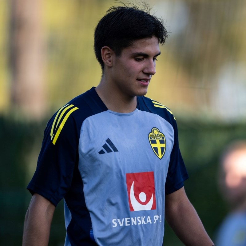 Nijemci otkrili koliko će Dinamo platiti lijevog beka Bayerna