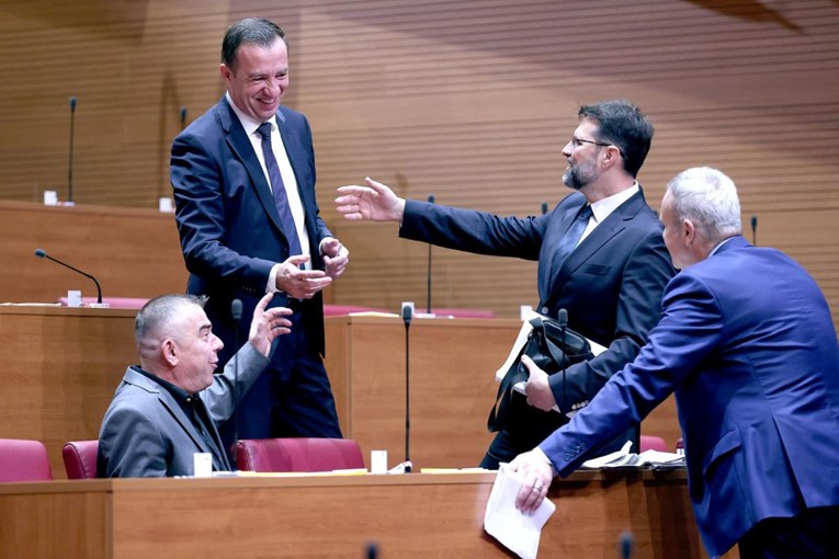 Sabor sutra raspravlja o novom poreznom paketu