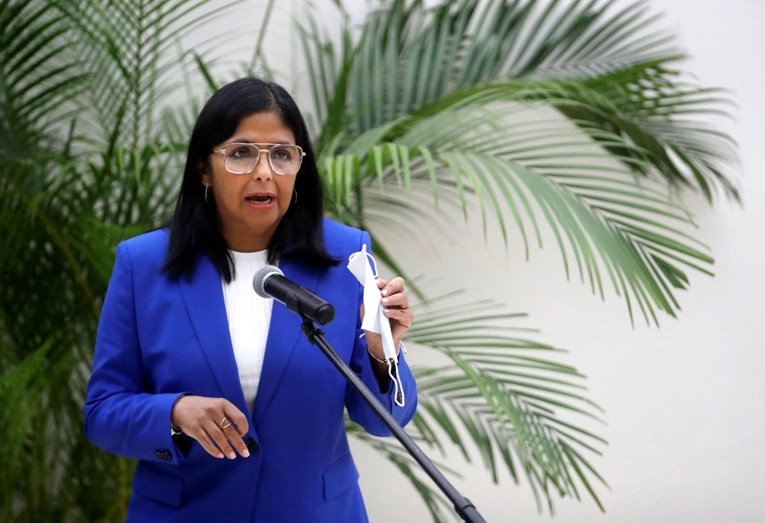 Privremena predsjednica Venezuele šalje diplomatskog predstavnika u Washington