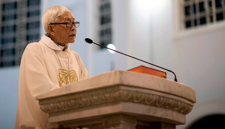 U Hong Kongu uhićen kardinal zbog podrške prosvjednicima, pušten uz jamčevinu