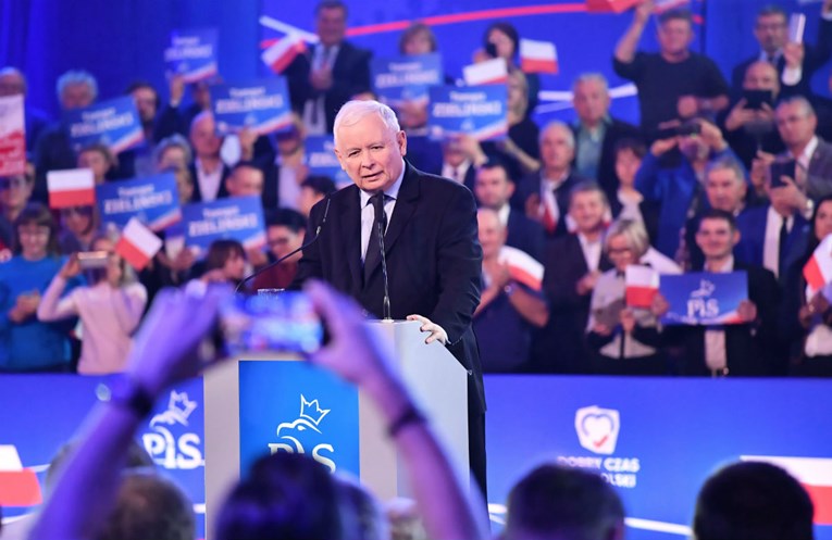 Poljska vladajuća stranka uvjerljivo vodi na izborima