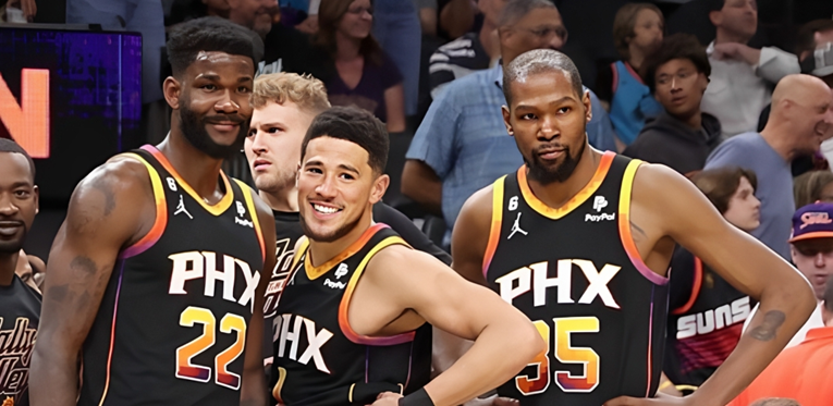 Phoenix Sunsi složili najekstremniji sastav u NBA povijesti. I žele da ga svi vide