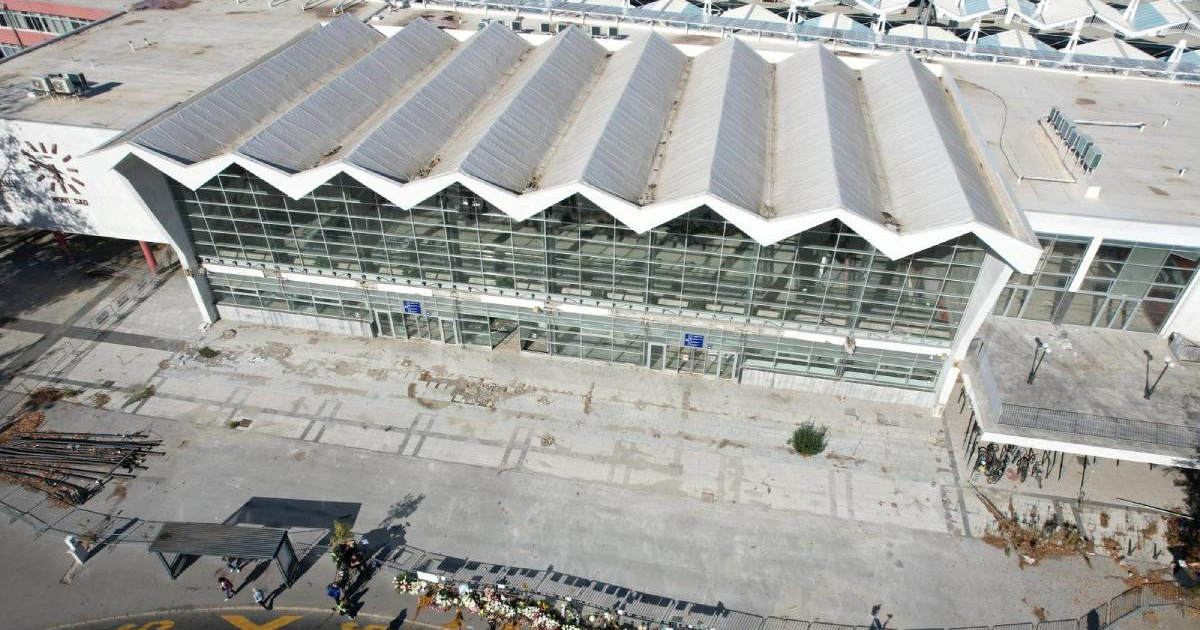 Kiša, korozija i manjkava dokumentacija... što je srušilo nadstrešnicu u Novom Sadu?