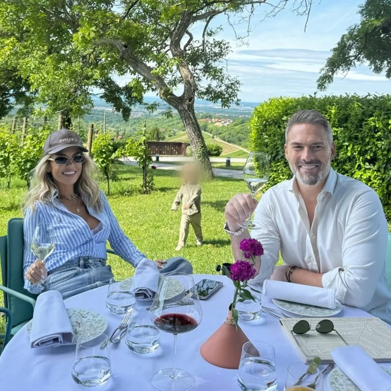 Posljednja zajednička fotka Maje Šuput i Nenada Tatarinova. Tad su već bili razvedeni