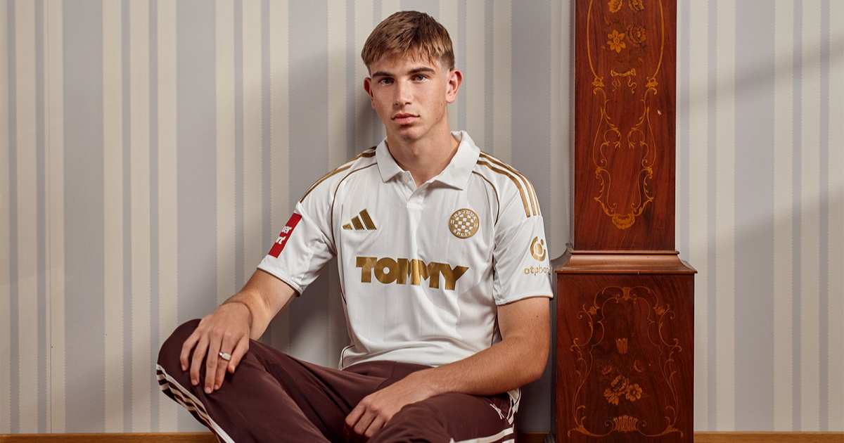 Hajdukov dragulj na odlasku reklamira novi dres Bilih. Pogledajte komentare navijača