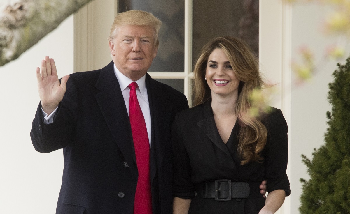 Nakon što mu je zaražena savjetnica, Trump potvrdio da i on ima koronu